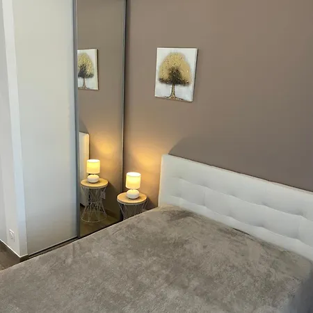 Appartement L Appart De La Place Bozouls